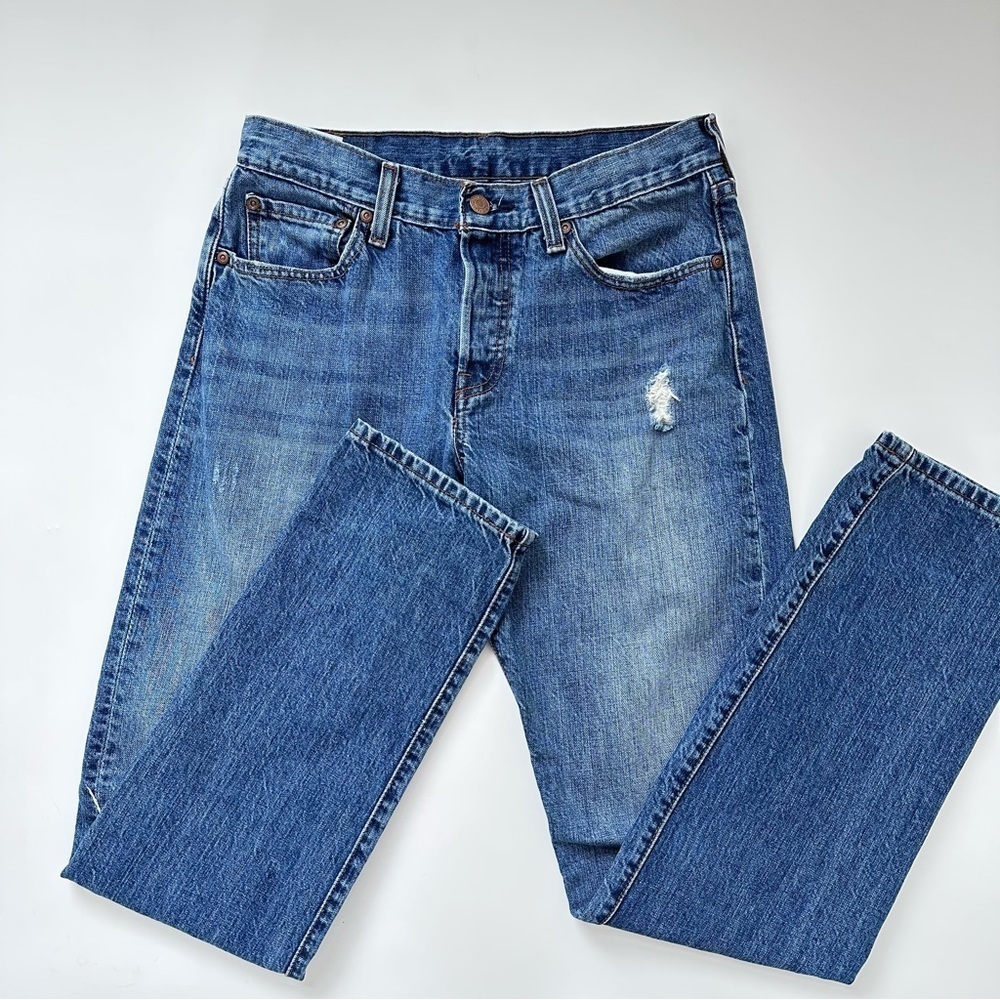 LEVI’S 501 Original Fit Women’s Jeans size 27 32 Salsa Middle - Dark Wash - Picture 1 of 16